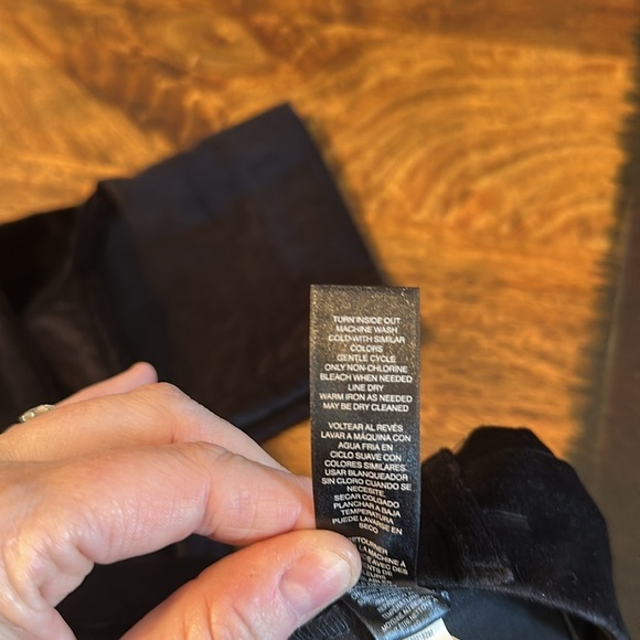 White House Black Market The Slim pants size 4 pants EUC - Picture 5 of 9